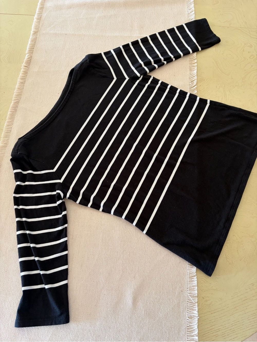 Joie Boatneck Black and White Striped 3/4 Sleeve top women’s Size Small